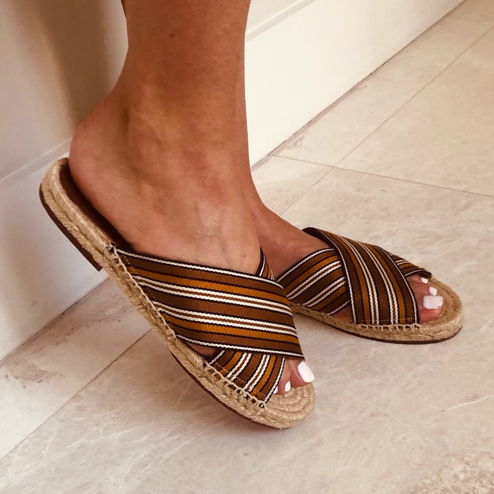 GIFTABLE NWOT Loro Piana Crossover Suitcase Striped Canvas Espadrille Slides . - Picture 4 of 12